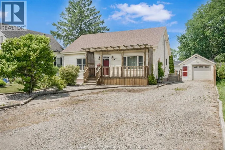 43 OXLEY DRIVE, Chatham, Ontario N7L2K8