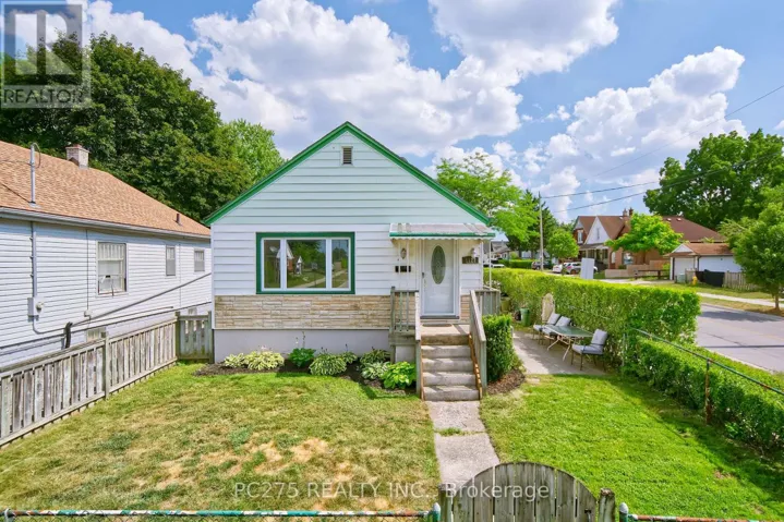1127 TRAFALGAR STREET, London East (East M), Ontario N5Z1H1