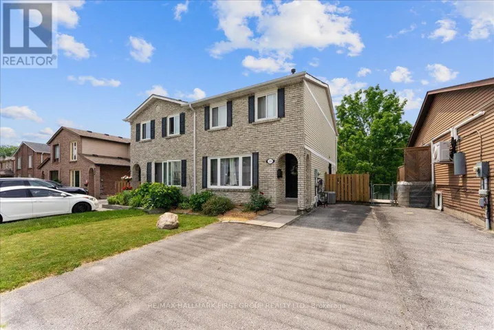 134 LONDONDERRY STREET, Oshawa (Vanier), Ontario L1J6Z3