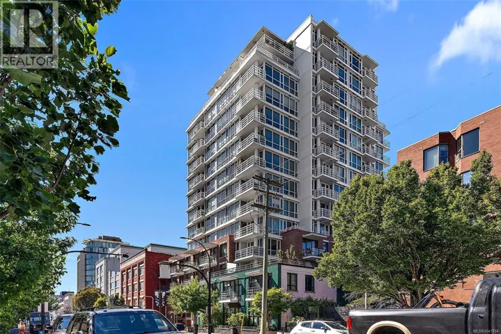 404 834 Johnson St, Victoria, British Columbia V8W1N3