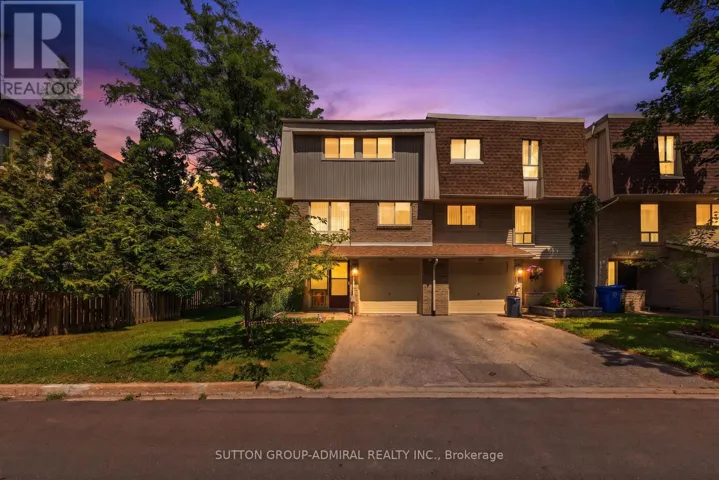 7 - 45 POPLAR CRESCENT N, Aurora (Aurora Estates), Ontario L4G3M4