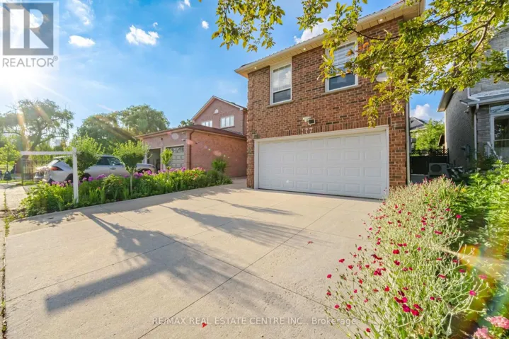 177 SURBRAY GROVE, Mississauga (Fairview), Ontario L5B2E2