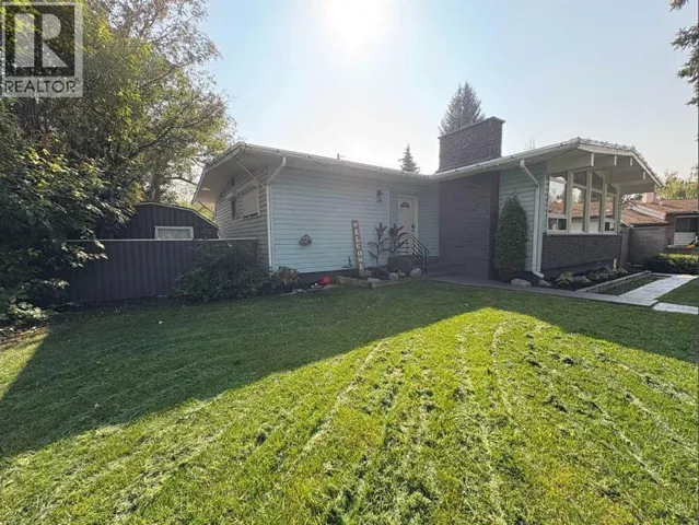 8043 Elbow Drive SW, Calgary, Alberta T2V1K5