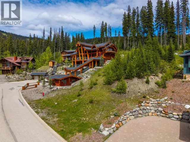 4246 Bella Vista Drive, Sun Peaks, British Columbia V0E5N0
