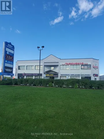 2 - 8261 WOODBINE AVENUE, Markham (Buttonville), Ontario L3R8Z5