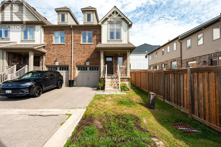 70 - 124 PARKINSON CRESCENT, Orangeville, Ontario L9W6X3