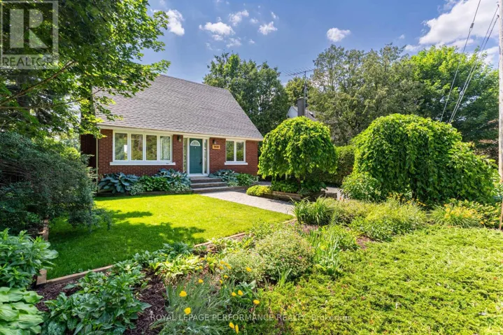 1808 RUSSELL ROAD, Ottawa, Ontario K1G1L5