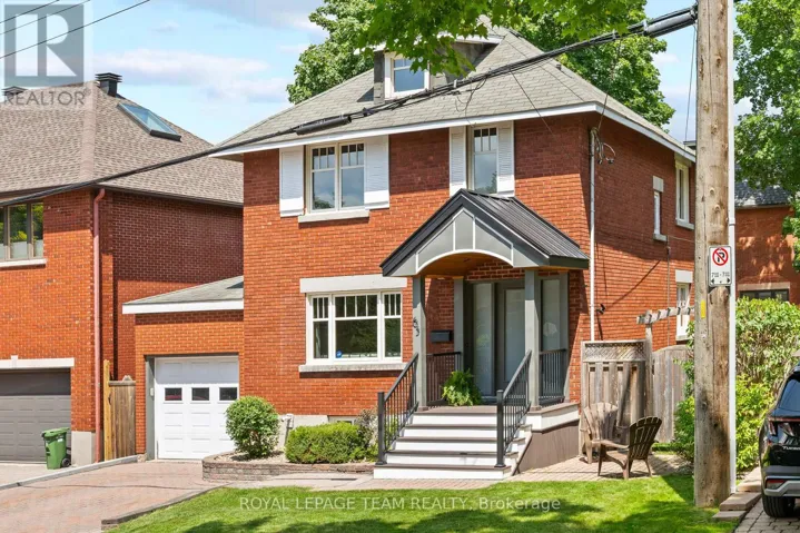 63 GWYNNE AVENUE, Ottawa, Ontario K1Y1X1