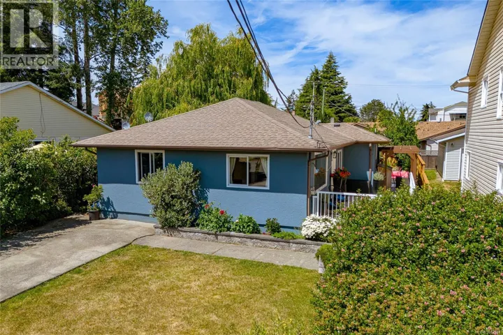 2142 Lannon Way, Sidney, British Columbia V8L4K2