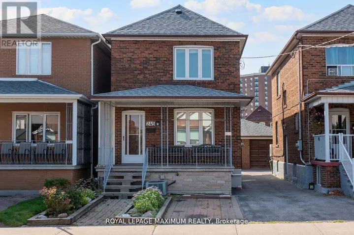 245 BELGRAVIA AVENUE, Toronto (Briar Hill-Belgravia), Ontario M6E2M9