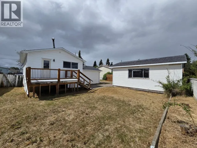 2200 CATALINE COURT, Houston, British Columbia V0J1Z0