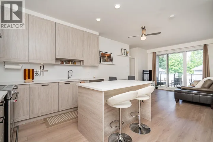 303 7579 16TH STREET, Burnaby, British Columbia V3N0H7