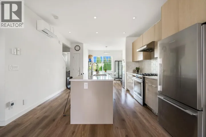8 7780 BRIDGE STREET, Richmond, British Columbia V6Y0L2