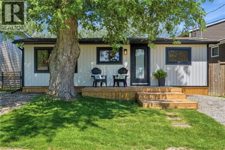 16 WESTMORELAND Lane, Selkirk, Ontario N0A1P0
