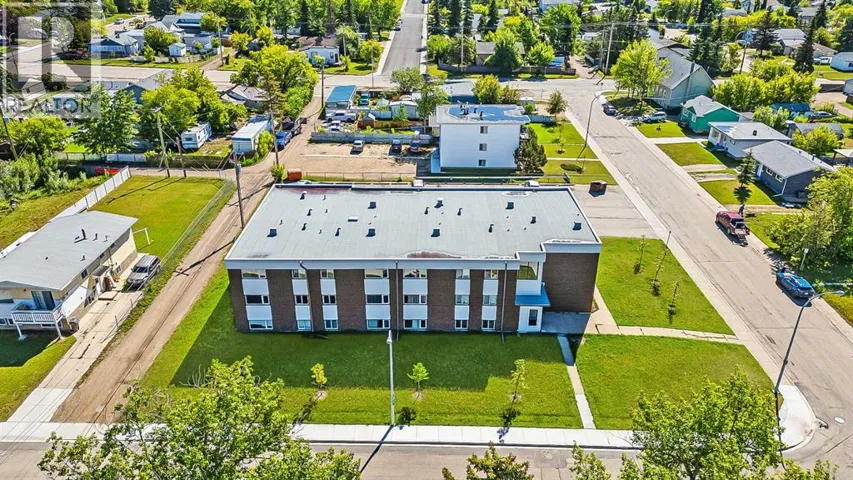 105, 9656 Hillcrest Drive, Grande Prairie, Alberta T8V1B1