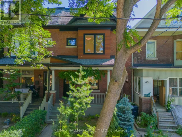 65 HAMPTON AVENUE, Toronto (North Riverdale), Ontario M4K2Y7