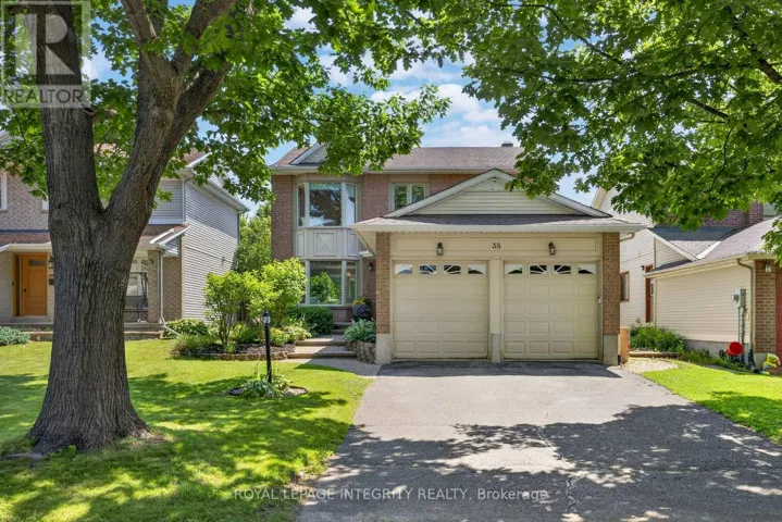 38 PEBBLE CREEK CRESCENT, Ottawa, Ontario K2M2L4