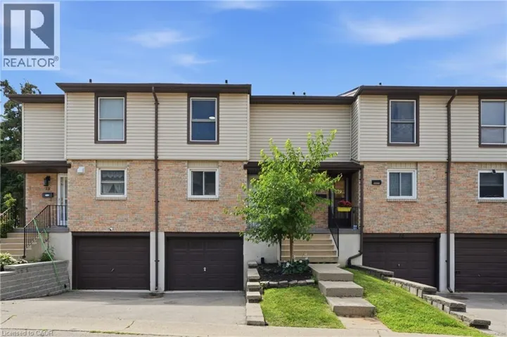 10 ANGUS Road Unit# 17, Hamilton, Ontario L8K6K3
