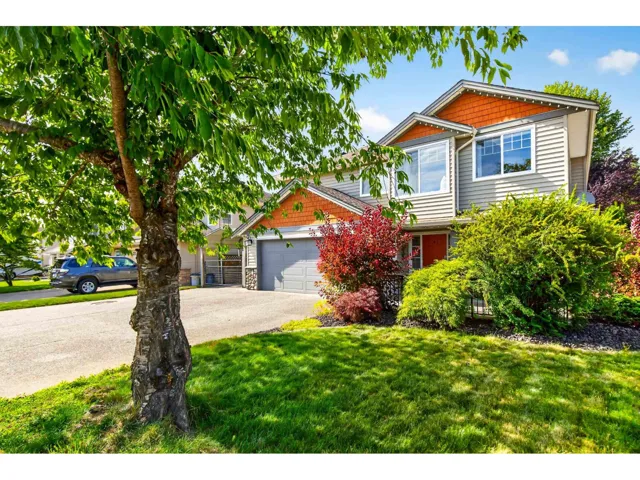 32985 DESBRISAY AVENUE, Mission, British Columbia V2V7R2