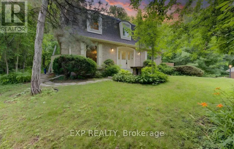 318 SHAKESPEARE PLACE, Waterloo, Ontario N2L2V2