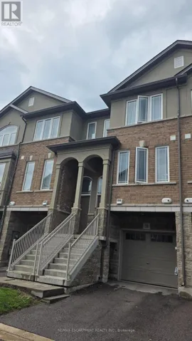 18 AQUA LANE, Hamilton, Ontario L0R1P0