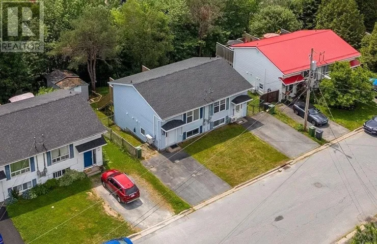 27 Florence Place Court, Lower Sackville, Nova Scotia B4L3X3