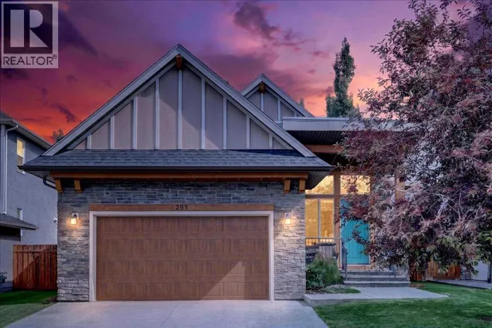 295 Tremblant Way SW, Calgary, Alberta T3H0S8