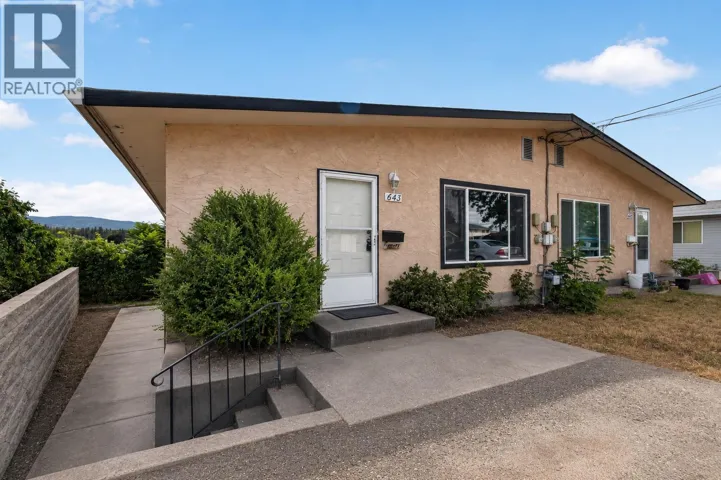643 Hollydell Road, Kelowna, British Columbia V1X1L4