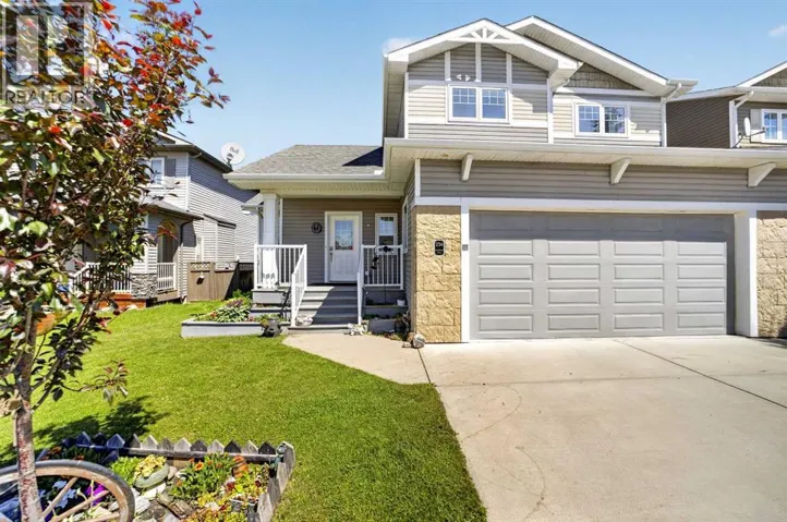 759 Stonehaven Drive, Carstairs, Alberta T0M0N0