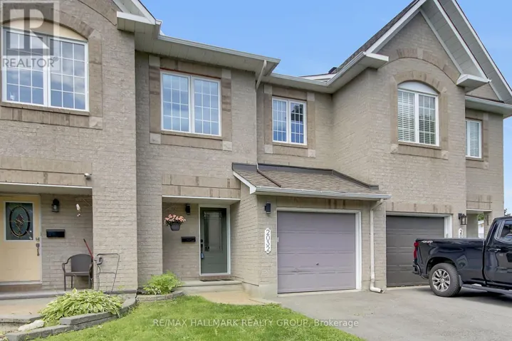 2032 DORIMA STREET, Ottawa, Ontario K4A3J7