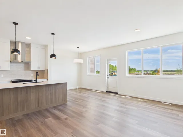117 HILTON CV, Spruce Grove, Alberta T7X1Y4