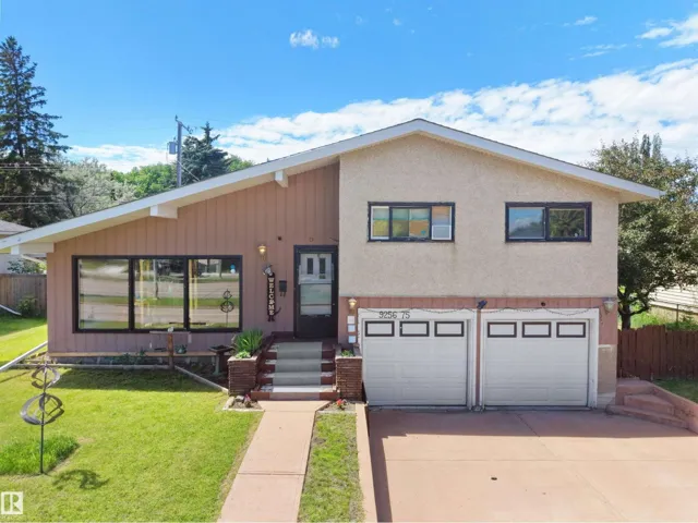9256 75 ST NW, Edmonton, Alberta T6C2H4