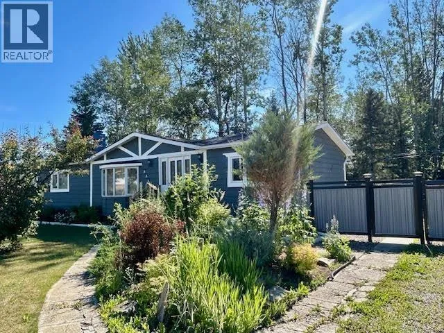 5544 53 STREET, Fort Nelson, British Columbia V0C1R0