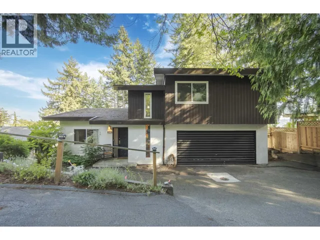 2270 DAWES HILL ROAD, Coquitlam, British Columbia V3K1N3