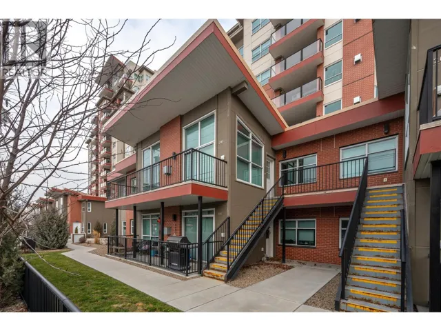 3388 SKAHA LAKE Road Unit# 201, Penticton, British Columbia V2A6G4