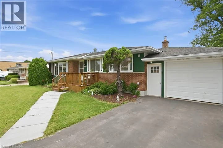 4381 JACKSON Street, Beamsville, Ontario L3J0N9