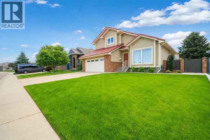 11 Taylor Crescent SE, Medicine Hat, Alberta T1B3X5