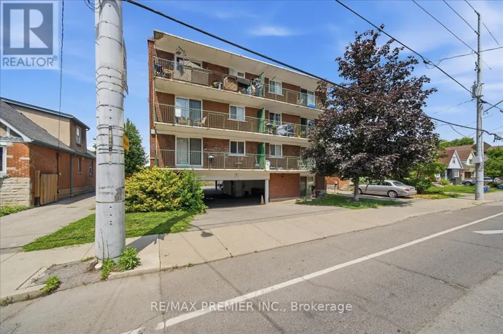214 WENTWORTH STREET S, Hamilton (Stinson), Ontario L8N2Z4