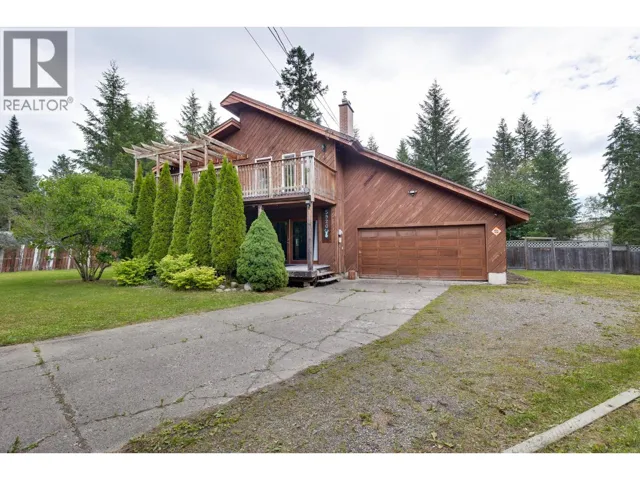 5920 RIVERDALE CRESCENT, Prince George, British Columbia V2K4Y7