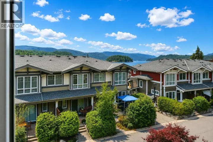 5964 OLDMILL LANE, Sechelt, British Columbia V7Z0S2