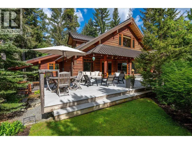 9583 EMERALD DRIVE, Whistler, British Columbia V8E0G5