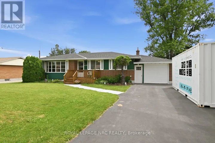 4381 JACKSON STREET, Lincoln (Beamsville), Ontario L3J0N9