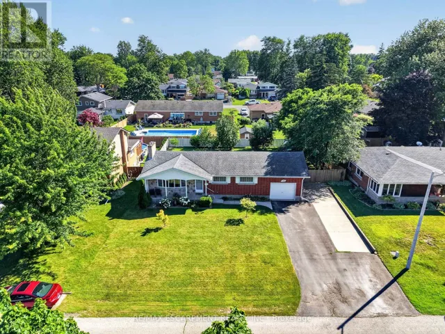 126 VICTORIA AVENUE, Haldimand (Dunnville), Ontario N1A1A5