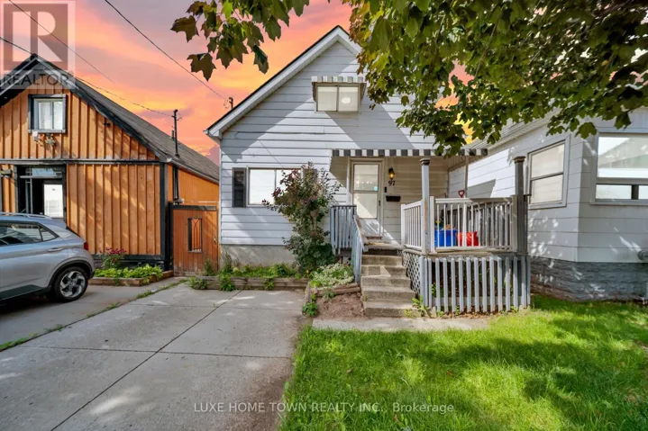 97 HOPE AVENUE, Hamilton (Homeside), Ontario L8H2E5