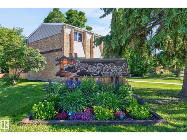 2 RIDGEWOOD, St. Albert, Alberta T8N0E9