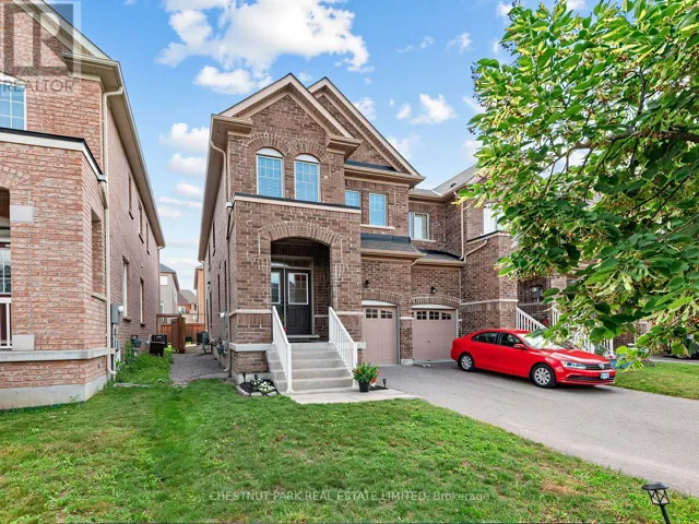 11 CONSTABLE STREET, Aurora, Ontario L4G1B7