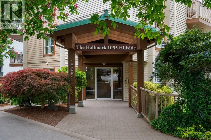 204 1055 Hillside Ave, Victoria, British Columbia V8T2A4