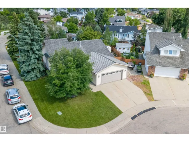 25 NOTTINGHAM CR, Sherwood Park, Alberta T8A5H6