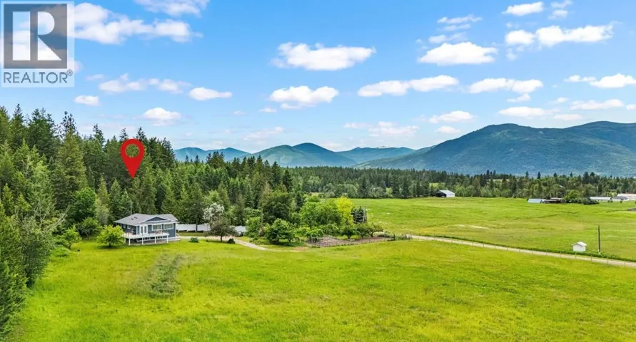 3726 PHILLIPS Road, Lister, British Columbia V0B1G2