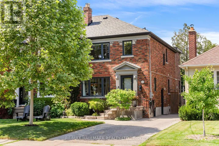 214 DIVADALE DRIVE, Toronto (Leaside), Ontario M4G2P7